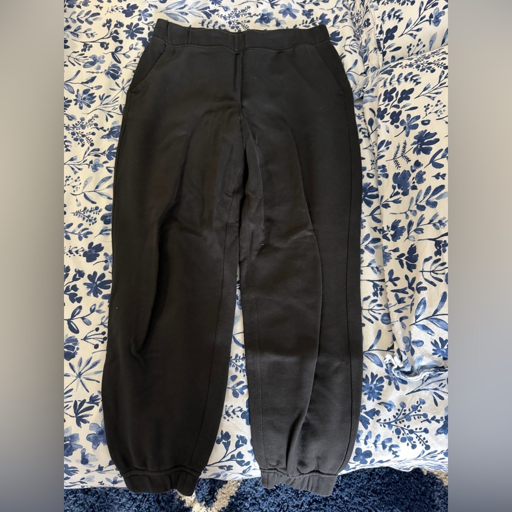 Lululemon Relaxed High Rise Jogger